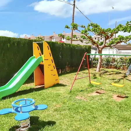 Spacious In With Mountain View Apartment *