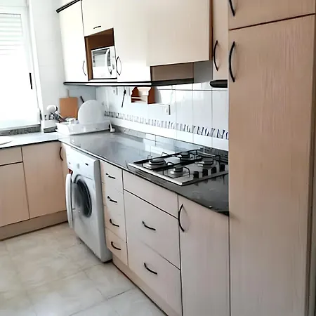 Apartment Spacious In With Mountain View