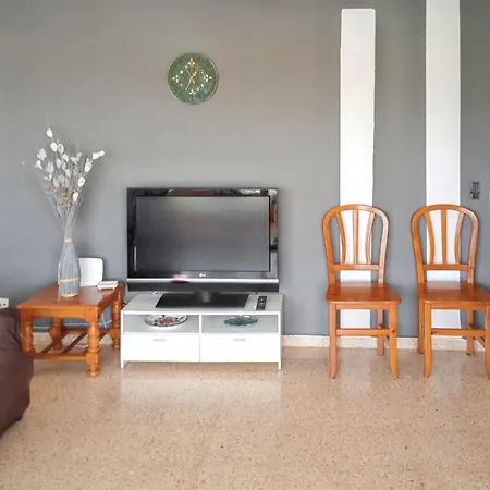 Apartment Spacious In With Mountain View